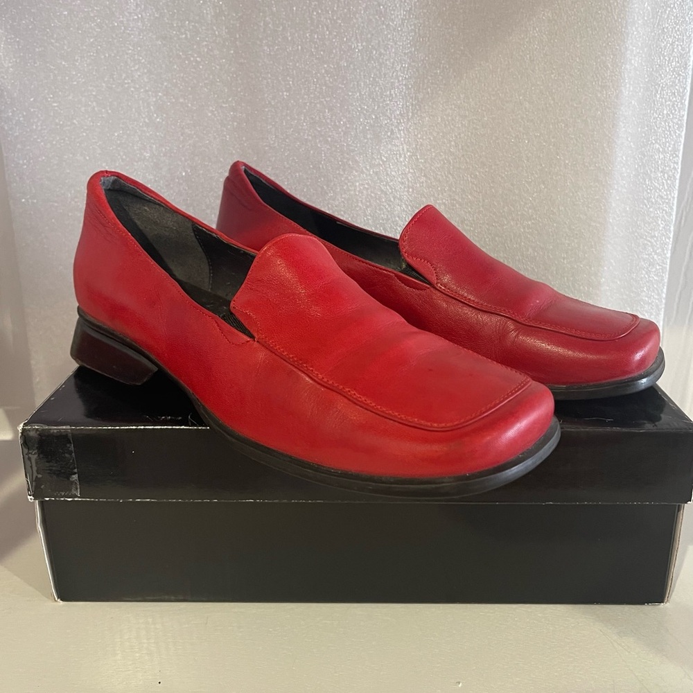 Easy Spirit Red Loafers